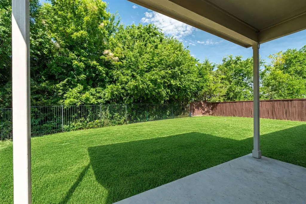 2923 Aspen Way