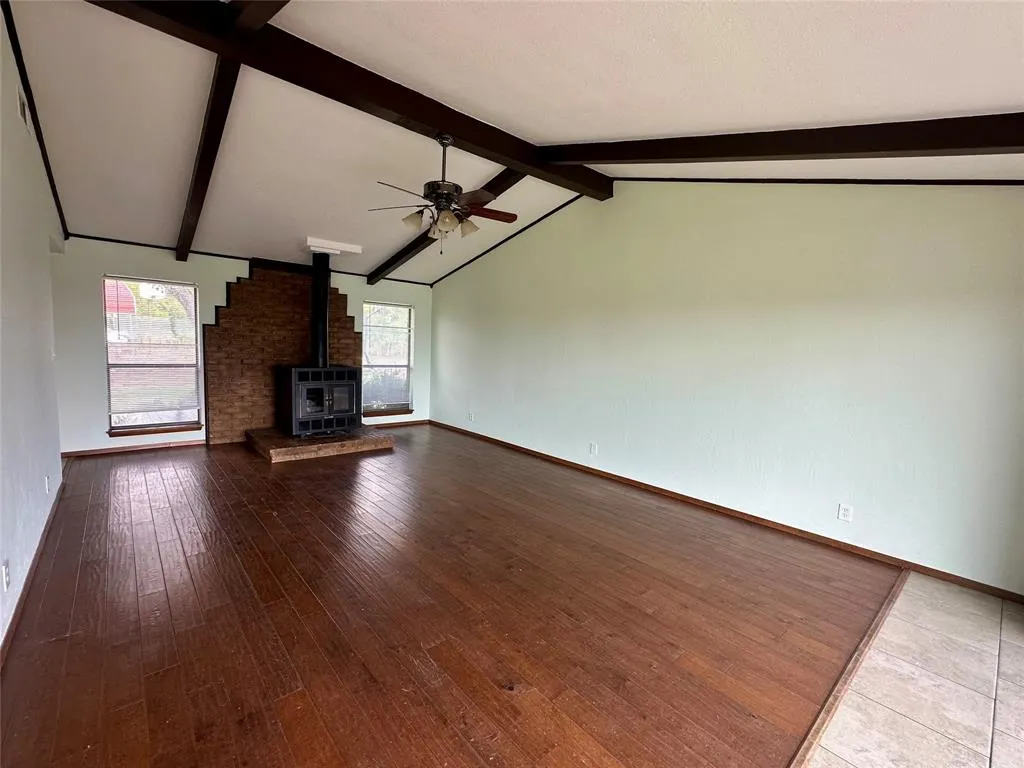 898 Ridgeview Road