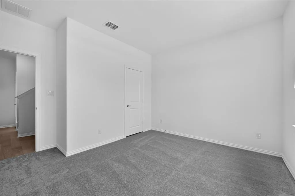 2636 Glacier Road