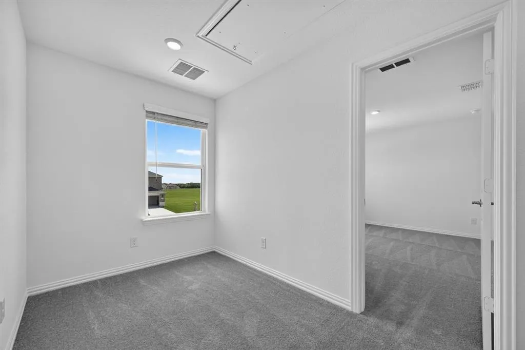 2636 Glacier Road