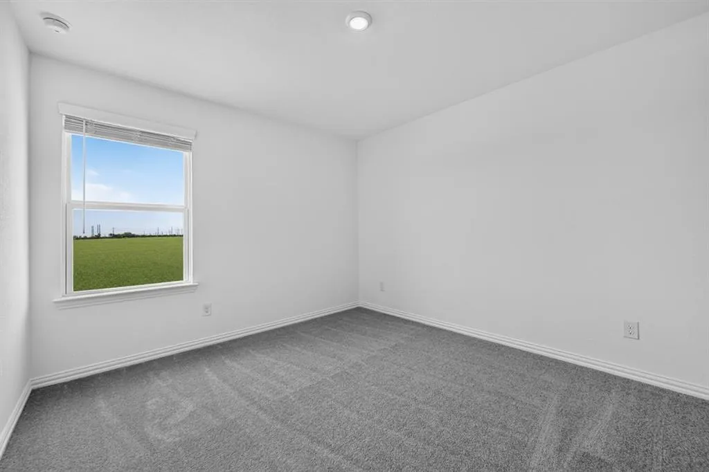 2636 Glacier Road