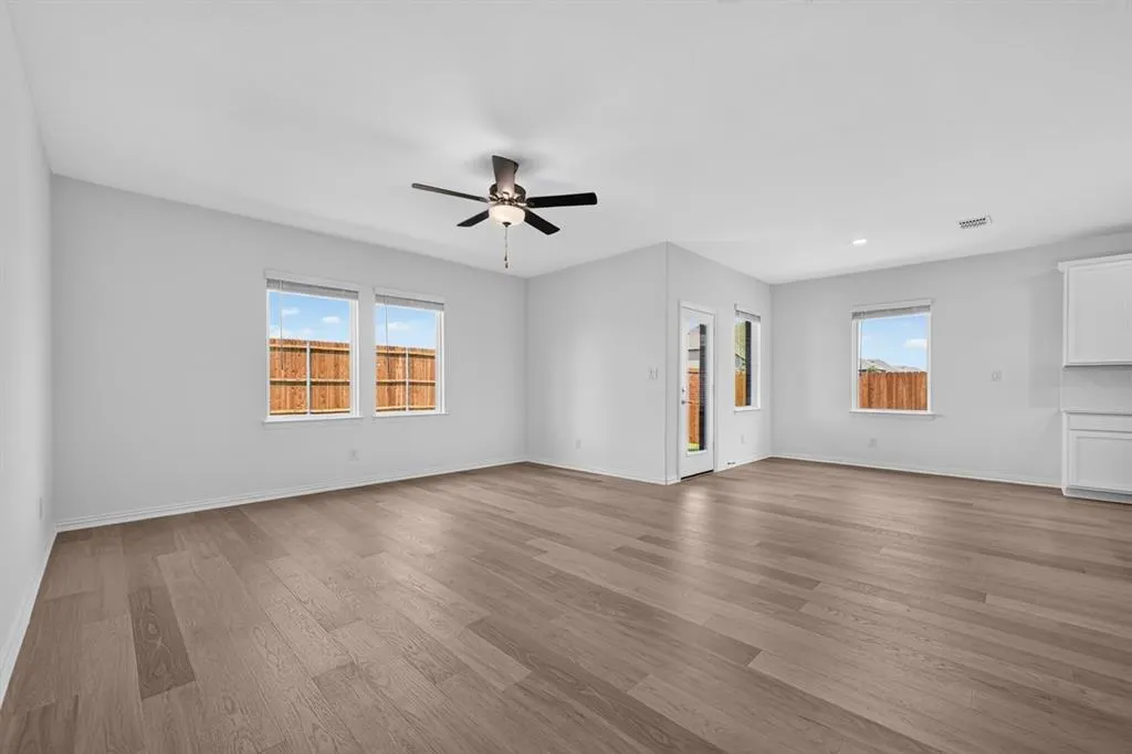 2636 Glacier Road