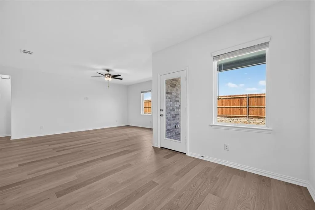 2636 Glacier Road