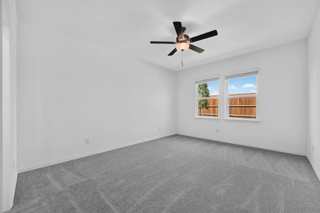 2636 Glacier Road