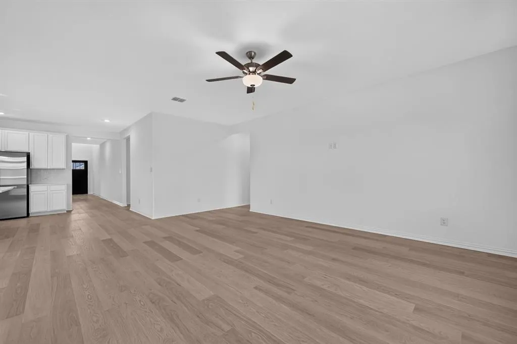 2636 Glacier Road