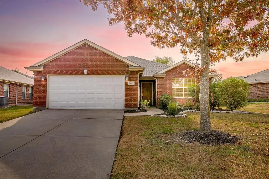 3612 Applewood Road
