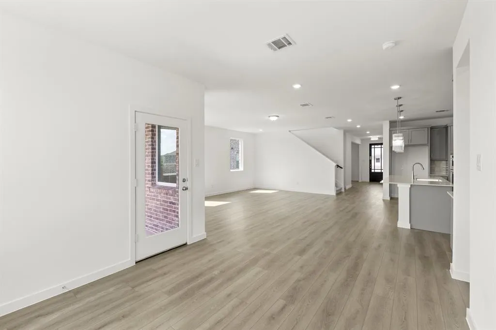 4317 Bellflower Lane