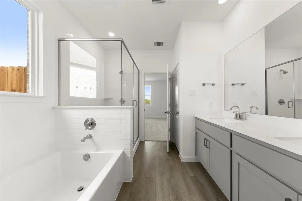 4317 Bellflower Lane