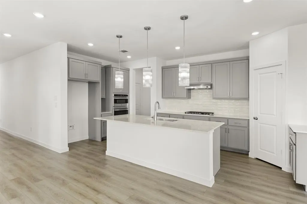 4317 Bellflower Lane