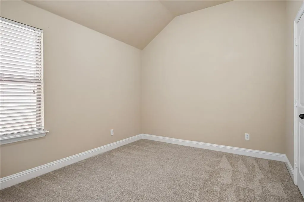 3413 Cedar Lane