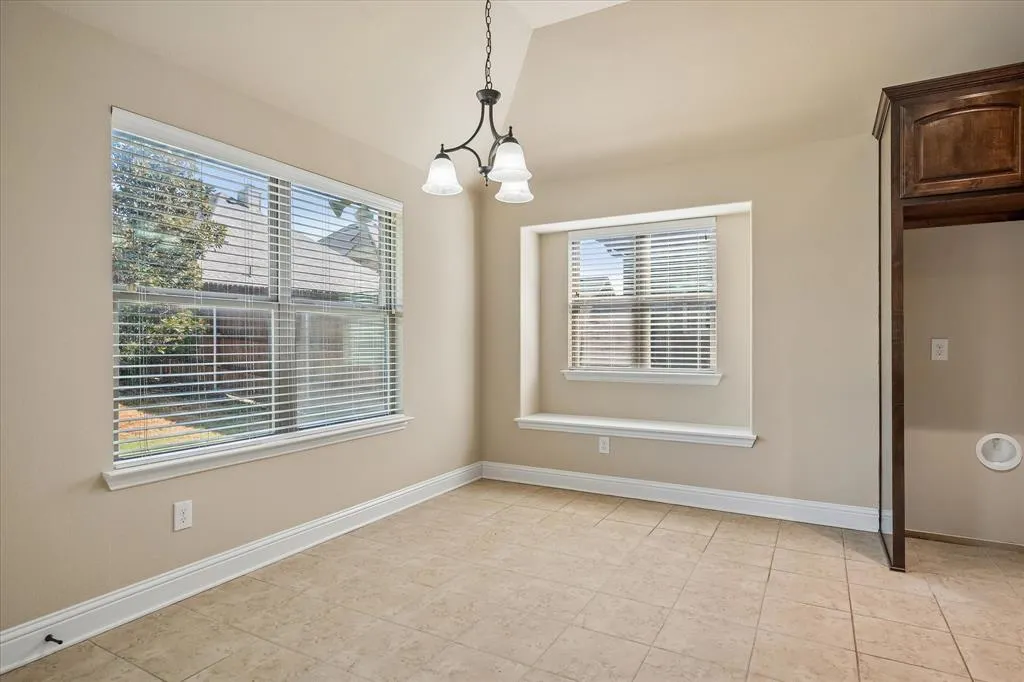 3413 Cedar Lane