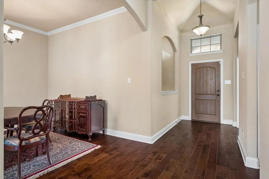 3413 Cedar Lane
