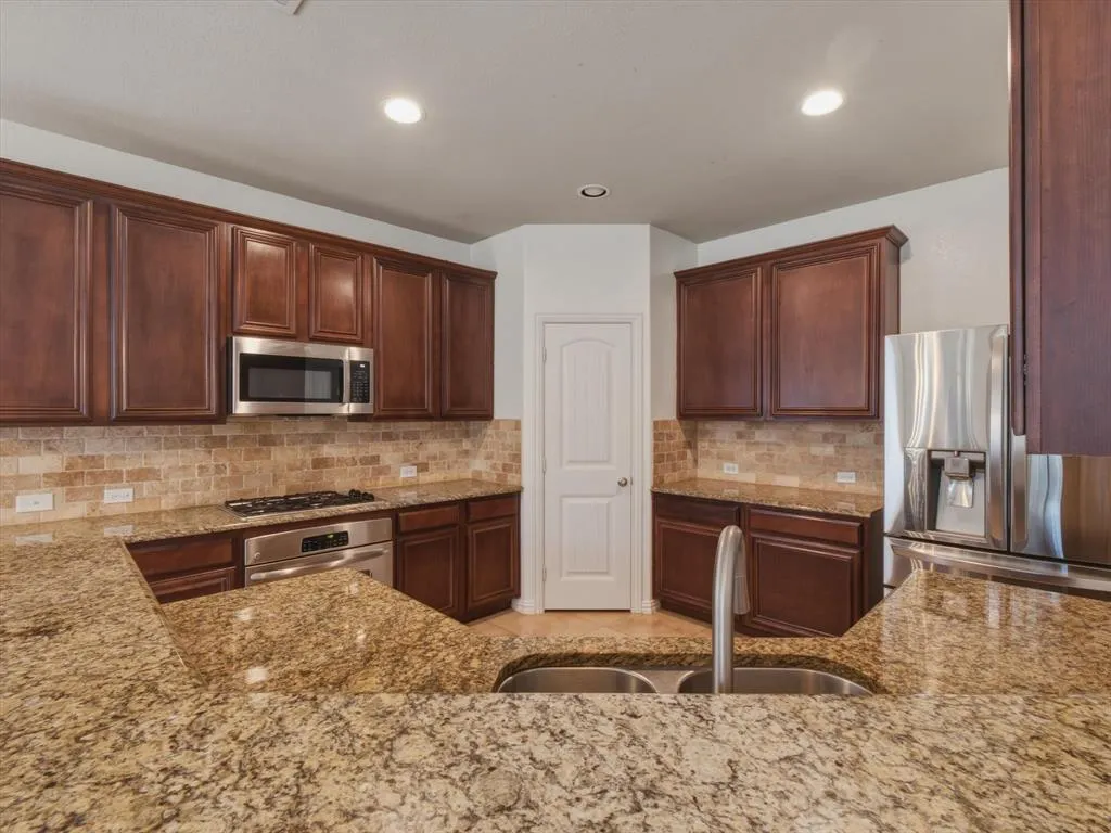 2364 Ranchview Drive