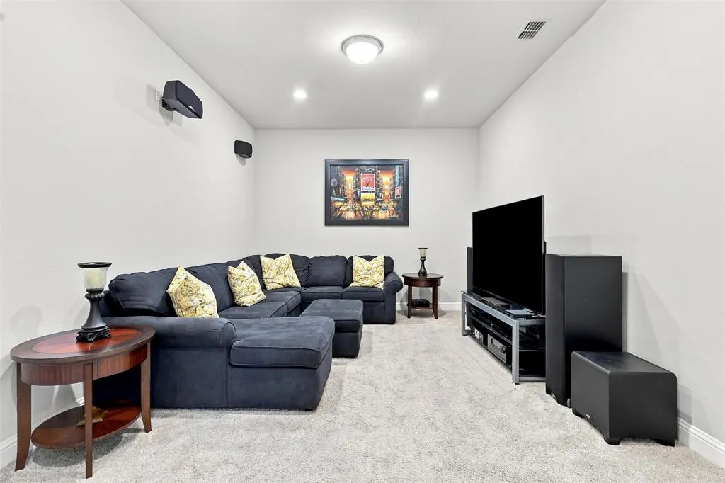 2505 Oxford Street