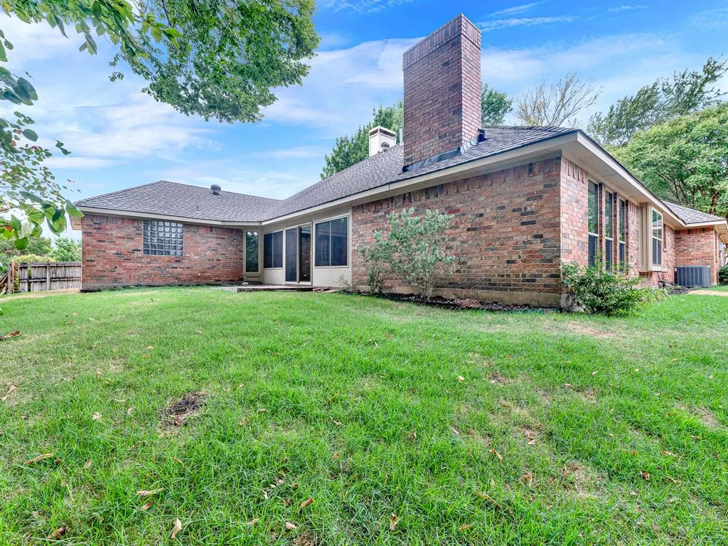 2706 Foxboro Drive