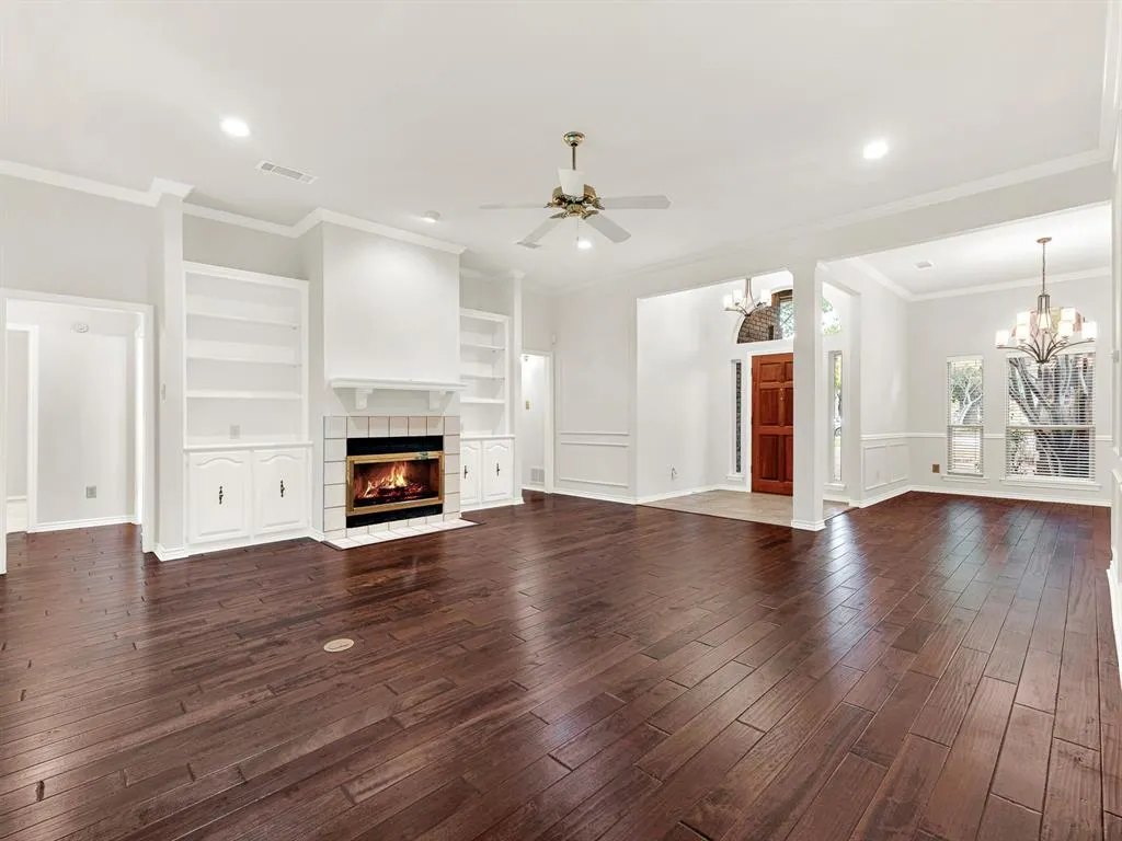 2706 Foxboro Drive