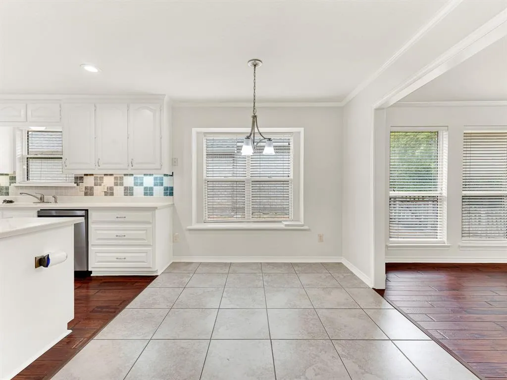 2706 Foxboro Drive