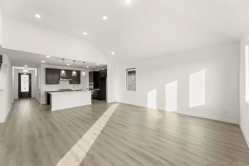 4311 Bellflower Lane