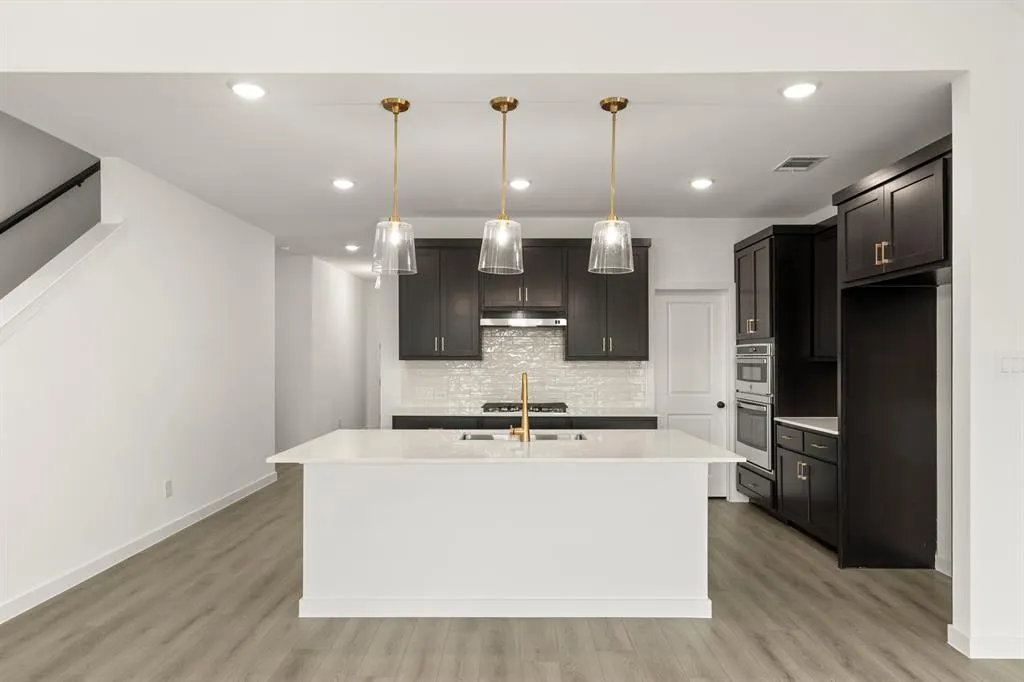 4311 Bellflower Lane