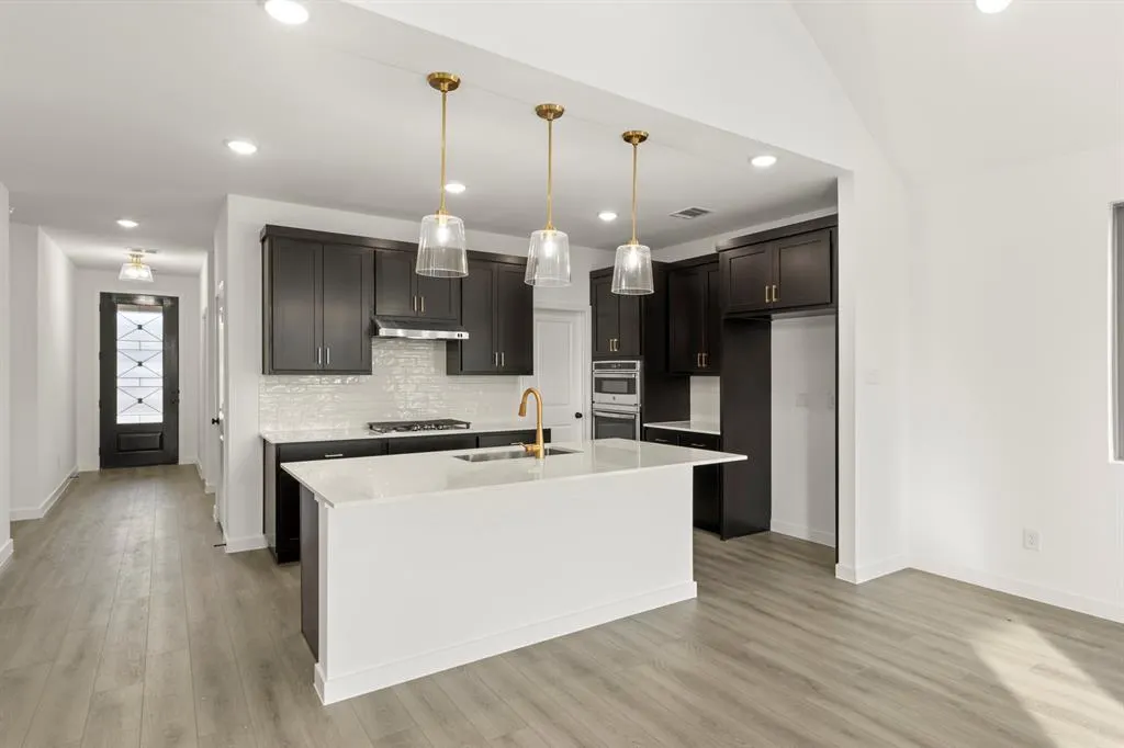 4311 Bellflower Lane