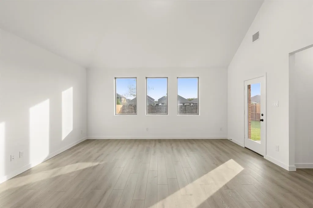 4311 Bellflower Lane