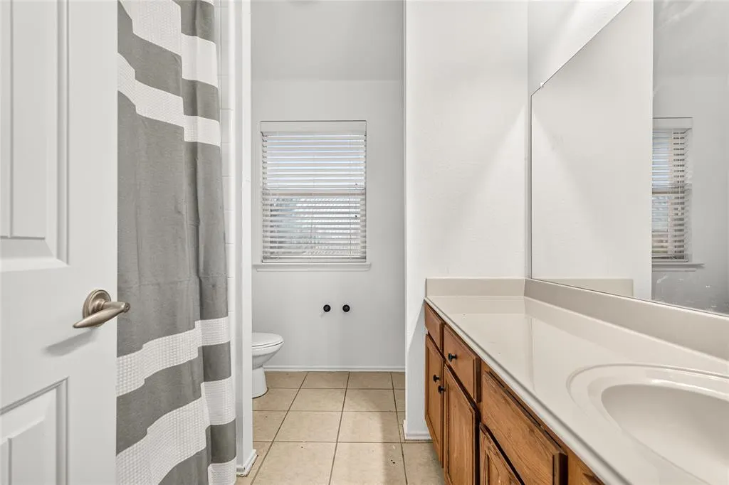 3712 Wolf Creek Lane
