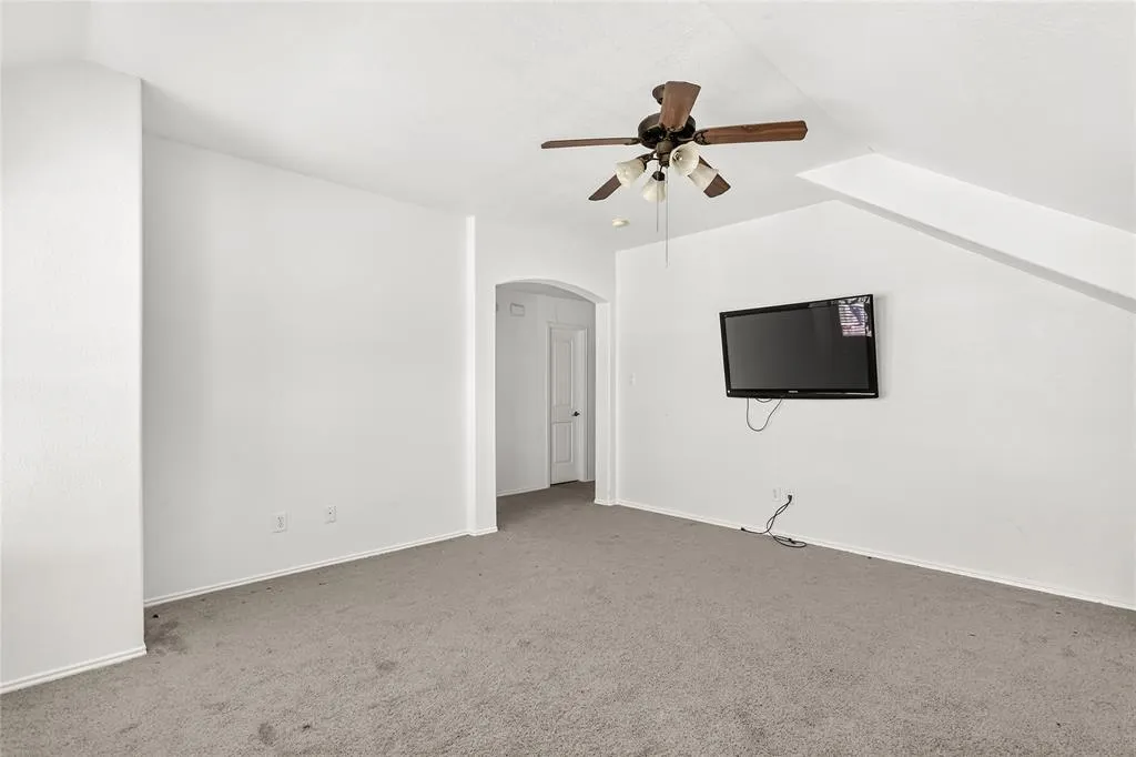 3712 Wolf Creek Lane