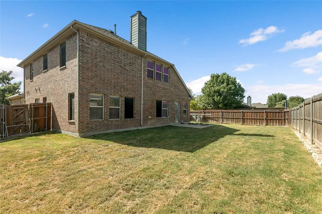 3712 Wolf Creek Lane