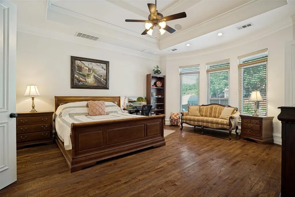 1006 Navarro Drive