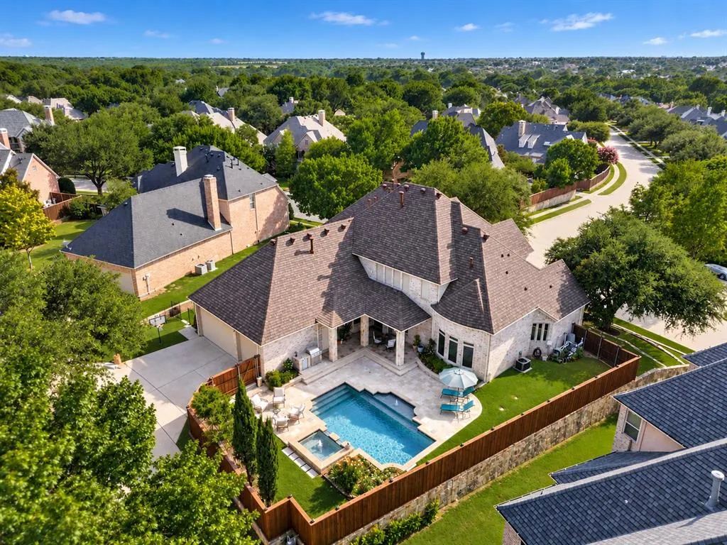1006 Navarro Drive