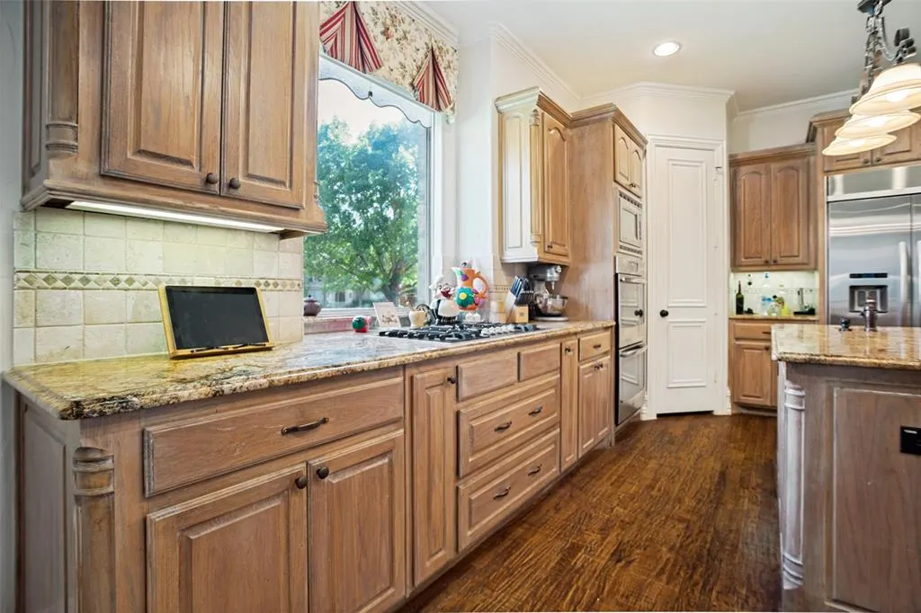 1006 Navarro Drive