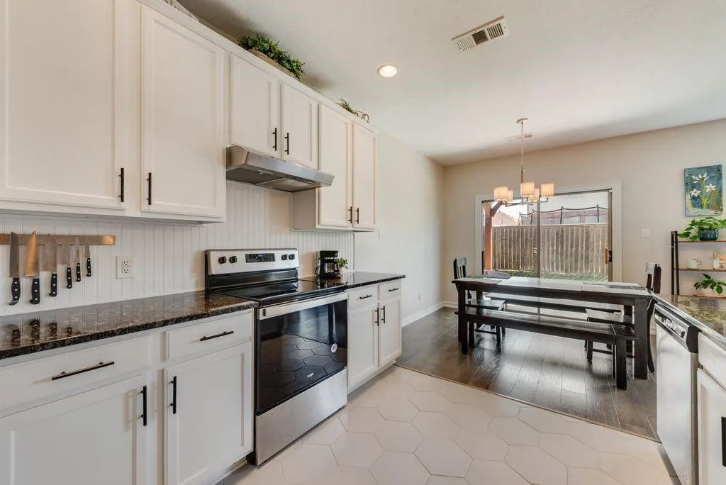 390 Elk Trail
