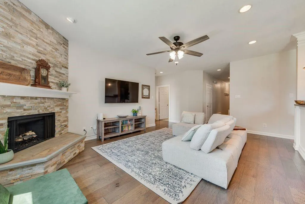 390 Elk Trail