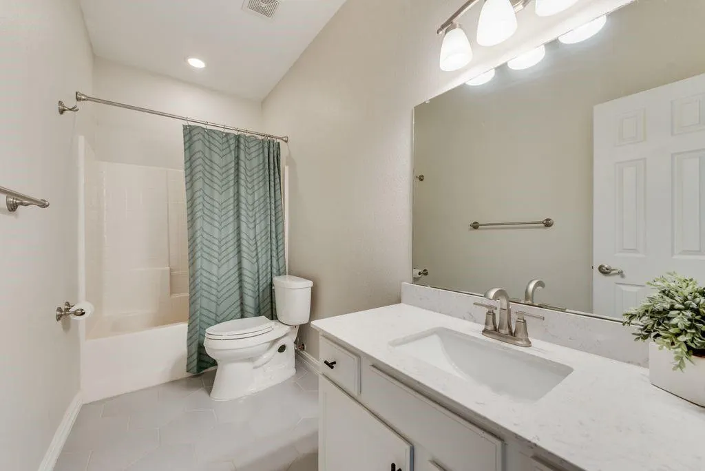 390 Elk Trail