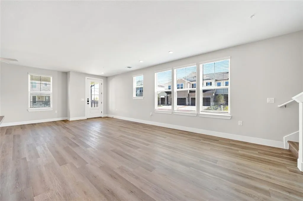 2902 Serenity Lane