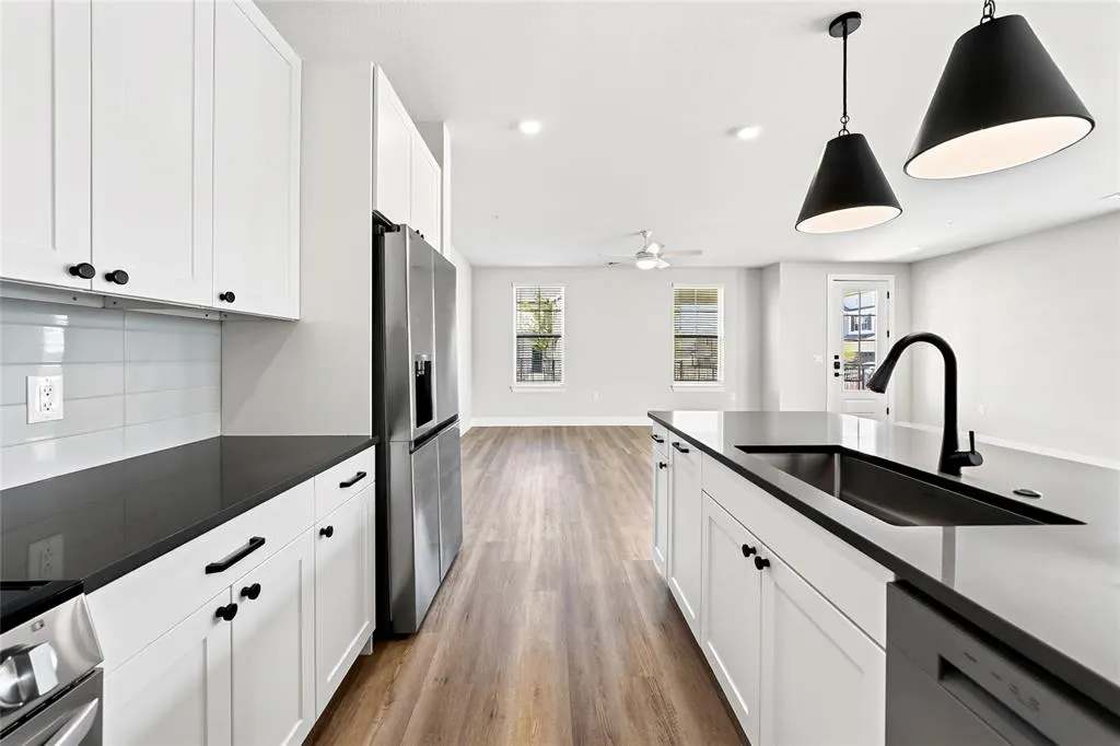 2902 Serenity Lane