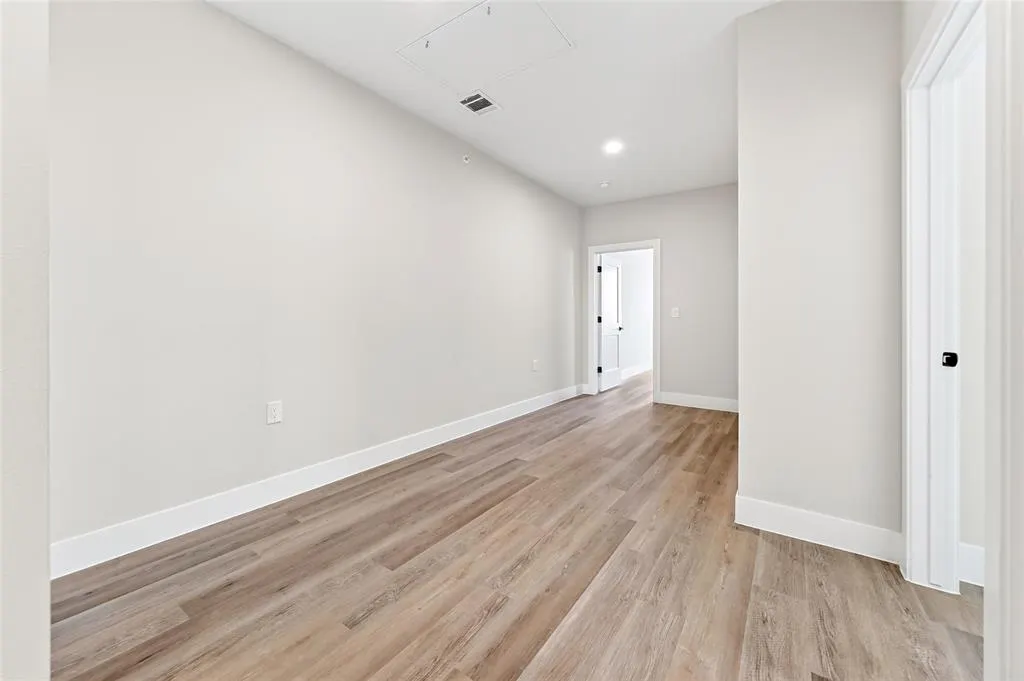 2902 Serenity Lane