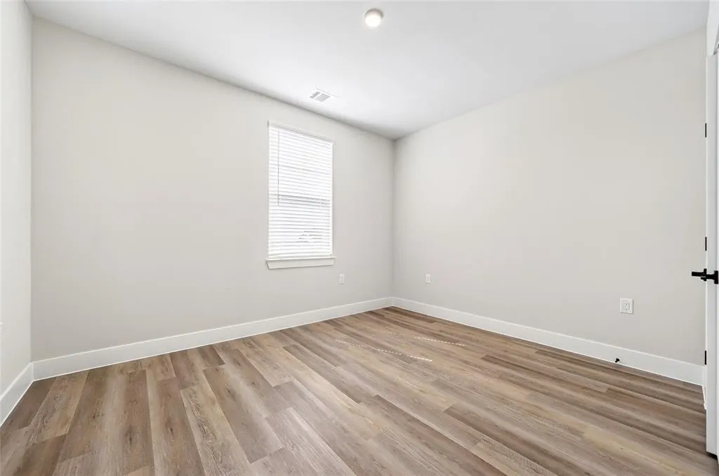 2902 Serenity Lane