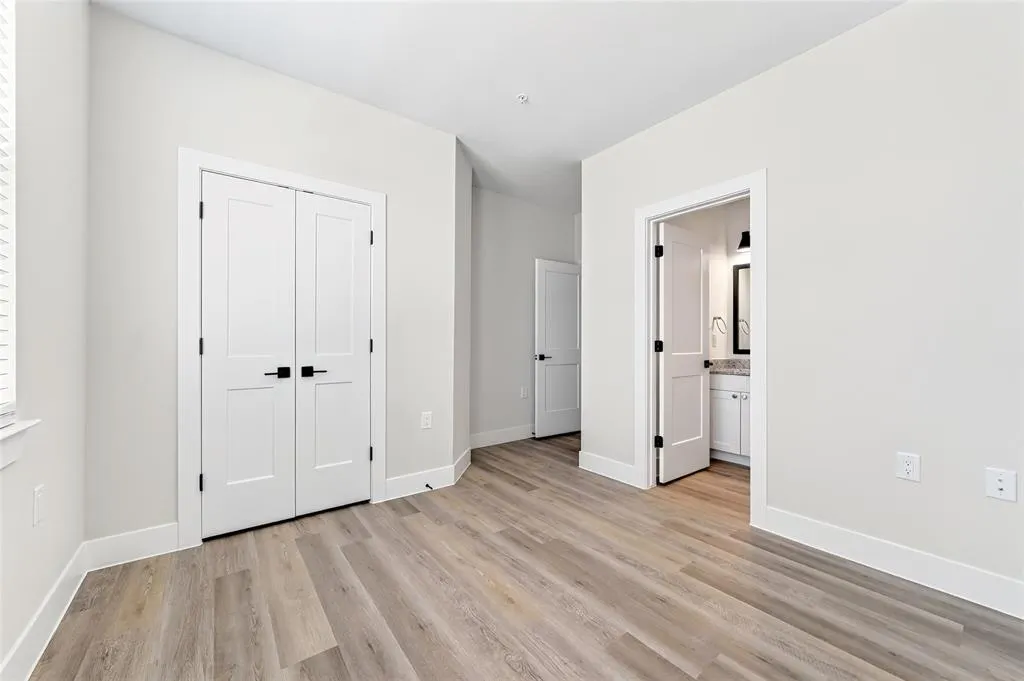 2902 Serenity Lane