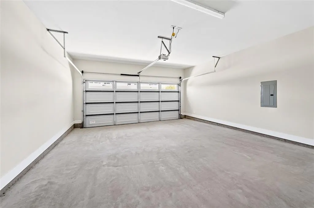 207 Melody Lane