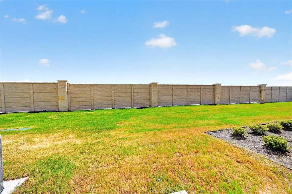 207 Melody Lane