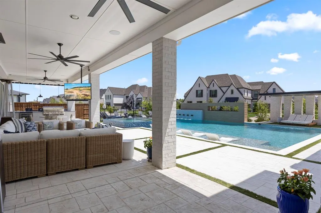300 Spade Ranch Road