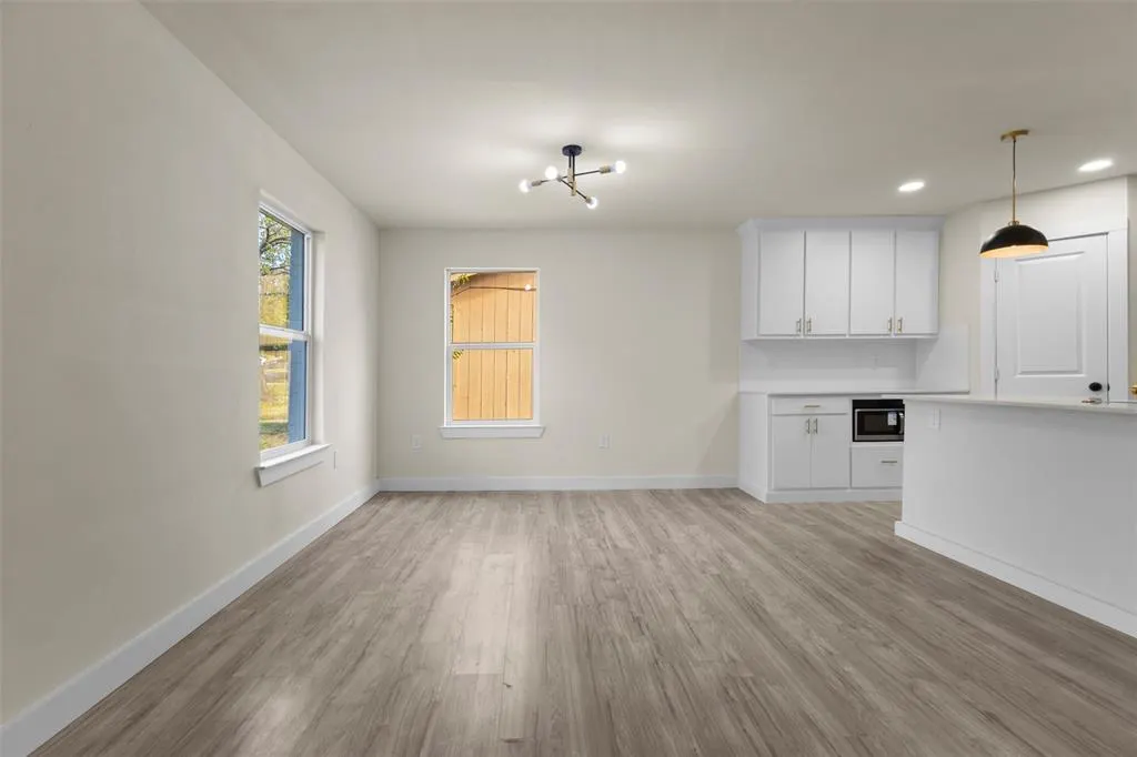 1850 Red Cloud Drive