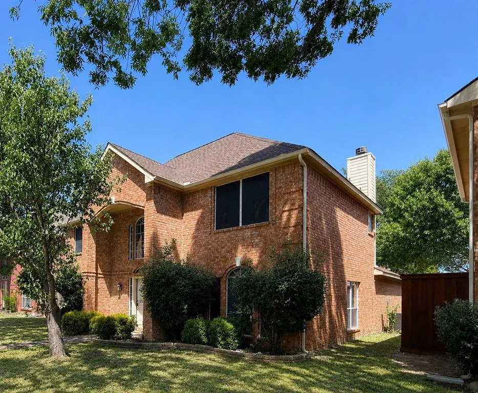 709 Ridgemont Drive