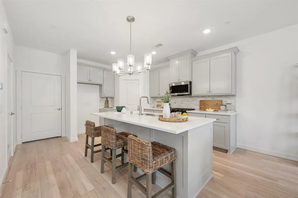 1414 Azalea Drive