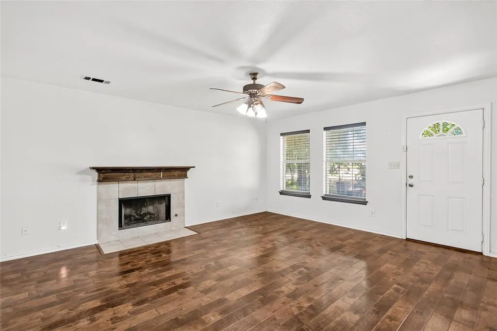3409 Fannin Road