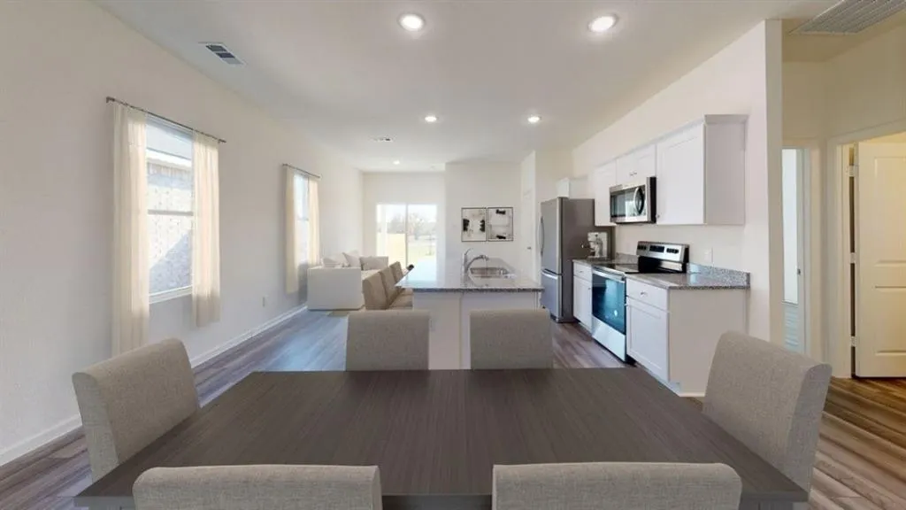 2005 Meadow Park Drive
