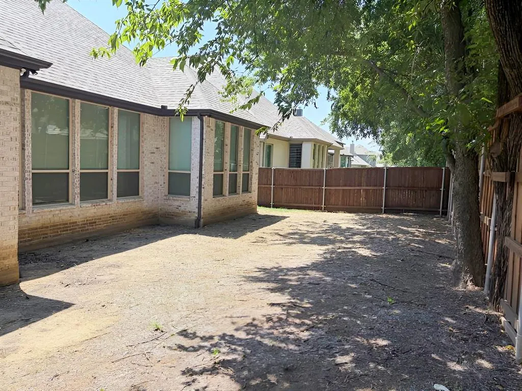 3511 Abingdon Avenue