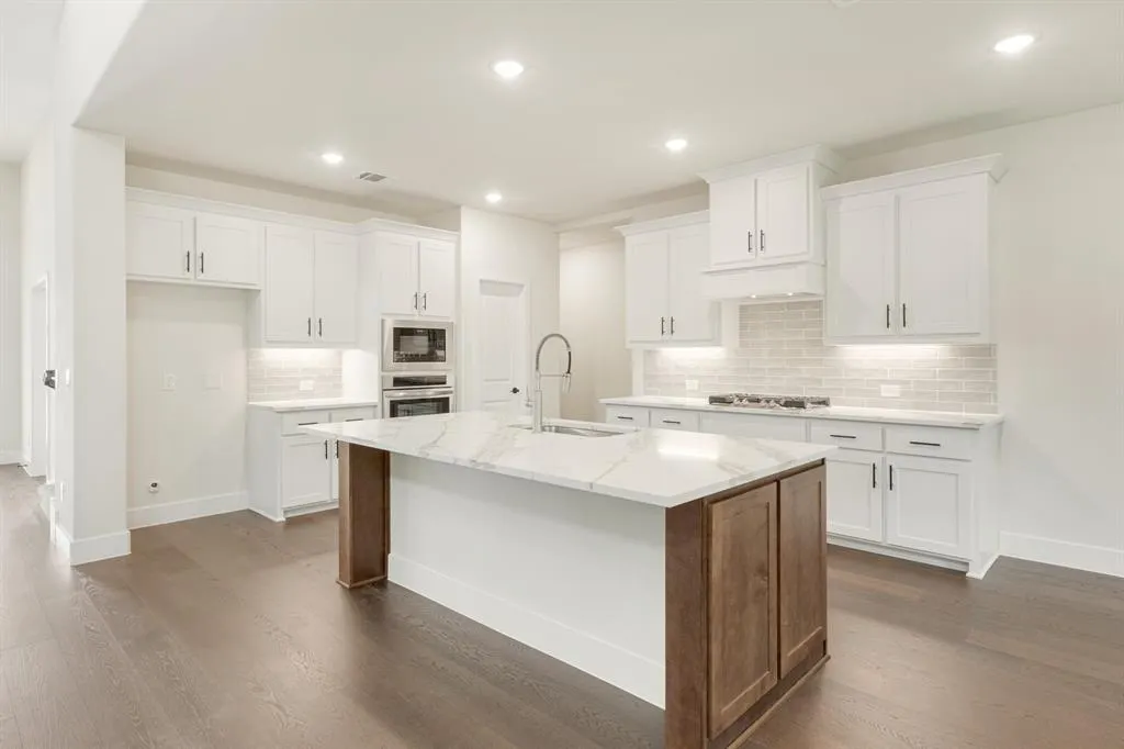 3409 Abingdon Drive