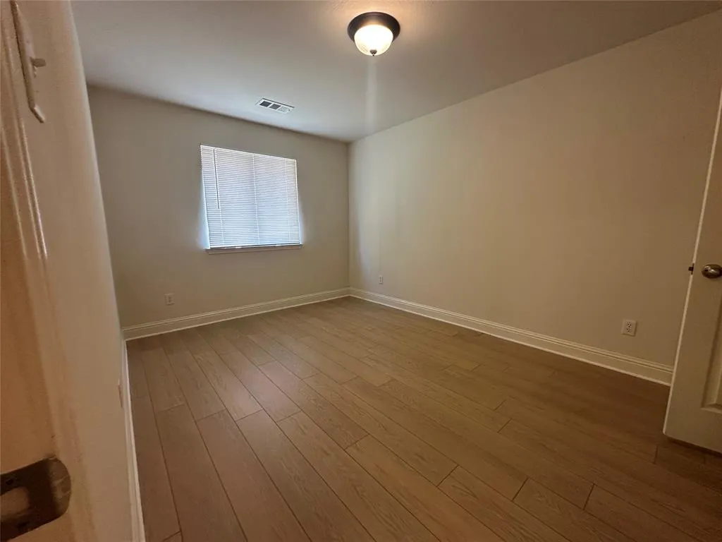 3103 Spanish Oak Trail